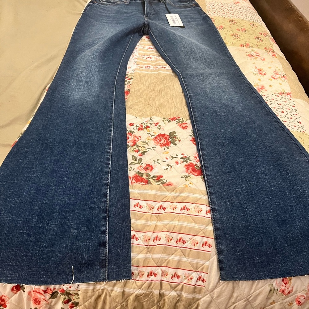 Judy Blue Tummy Control Flare Jeans Size 11/30 NWT
